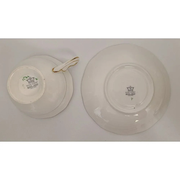 Rare Vintage Royal Albert teacup and saucer, bone china,‎ made in England - Picture 7 of 7